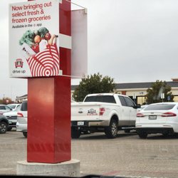 Target - 11-4-22: target east curbside pickup.