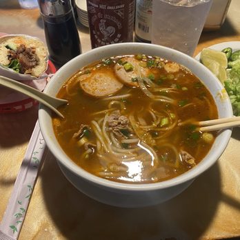 Rollz Vietnamese - Bun Bo Hue - Vietnamese Near Me - Provo, Utah