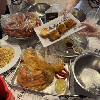 Crawfish Cafe - Seafood Near Me - Houston, Texas