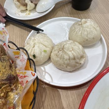 Mom’s Pan Fried Bun - Pan fried pork bun - Chinese Near Me - Markham, Ontario Mom’s Pan Fried Bun - Pan fried pork bun - Chinese Near Me - Markham, Ontario