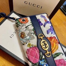 Gucci Outlet at Wrentham Village