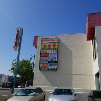 Howlin' Ray's - Look for this sign for the $5 parking - Southern Near Me - Los Angeles, California