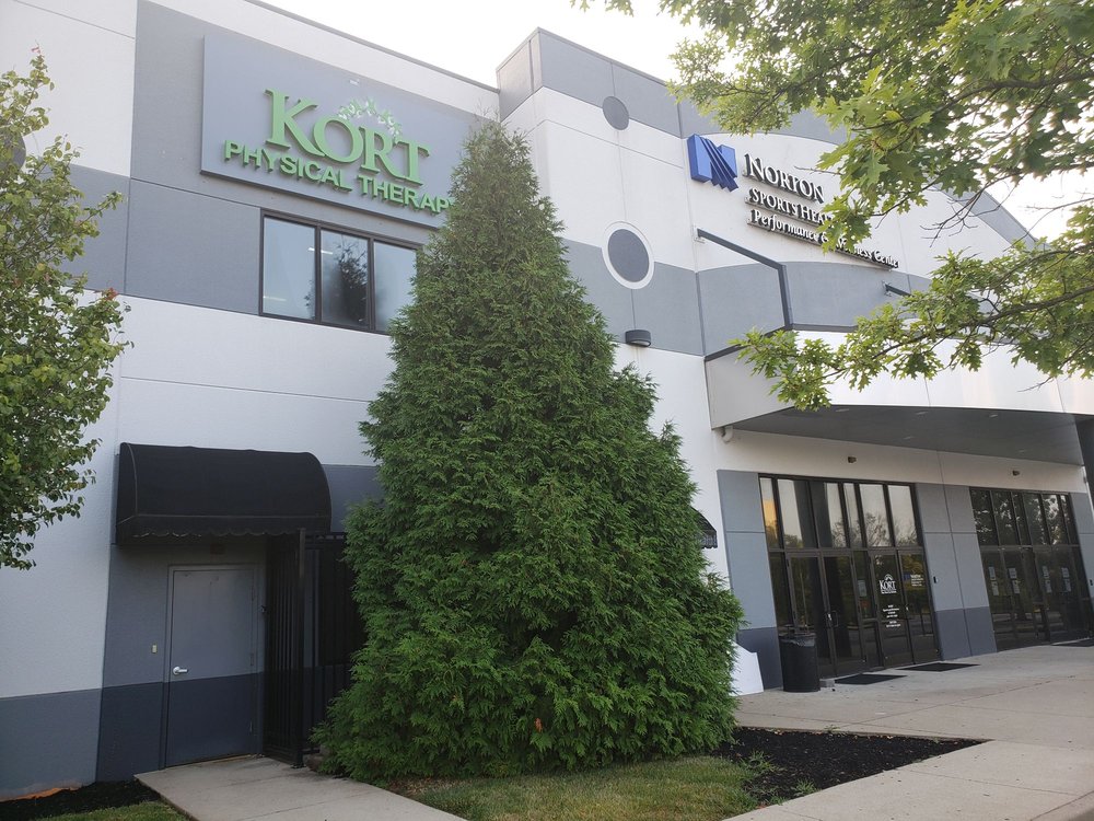 Kort Sports Training Center Logo