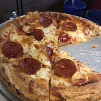 Leoni's Pizzeria - Pizza - Pizza Near Me - Naples, Florida