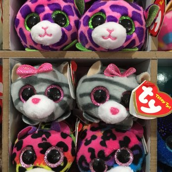 Goody's - Lots of stuffed animals to tempt you! - Chocolatiers & Shops Near Me - Sunriver, Oregon