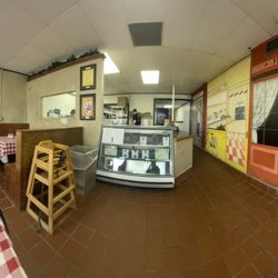 Michael Angelo's Pizza - Inside