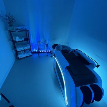 ResetSpot - View of the service room - Day Spas Near Me - Burbank, California