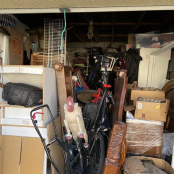 Extra Space Storage - Where are my Kitchen cabinets - where is my Viking range and fridge? aholes - Self Storage Near Me - Lake Mary, Florida Extra Space Storage - Where are my Kitchen cabinets - where is my Viking range and fridge? aholes - Self Storage Near Me - Lake Mary, Florida