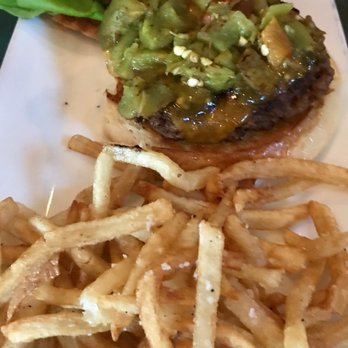 Loungin' Lizard - Green chili burger - Cocktail Bars Near Me - Cortez, Colorado Loungin' Lizard - Green chili burger - Cocktail Bars Near Me - Cortez, Colorado