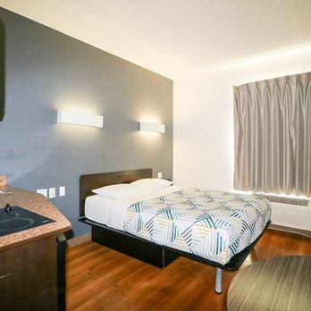Motel 6 Laredo Airport - Motel Laredo TX Single Queen - Hotels Near Me - Laredo, Texas Motel 6 Laredo Airport - Motel Laredo TX Single Queen - Hotels Near Me - Laredo, Texas