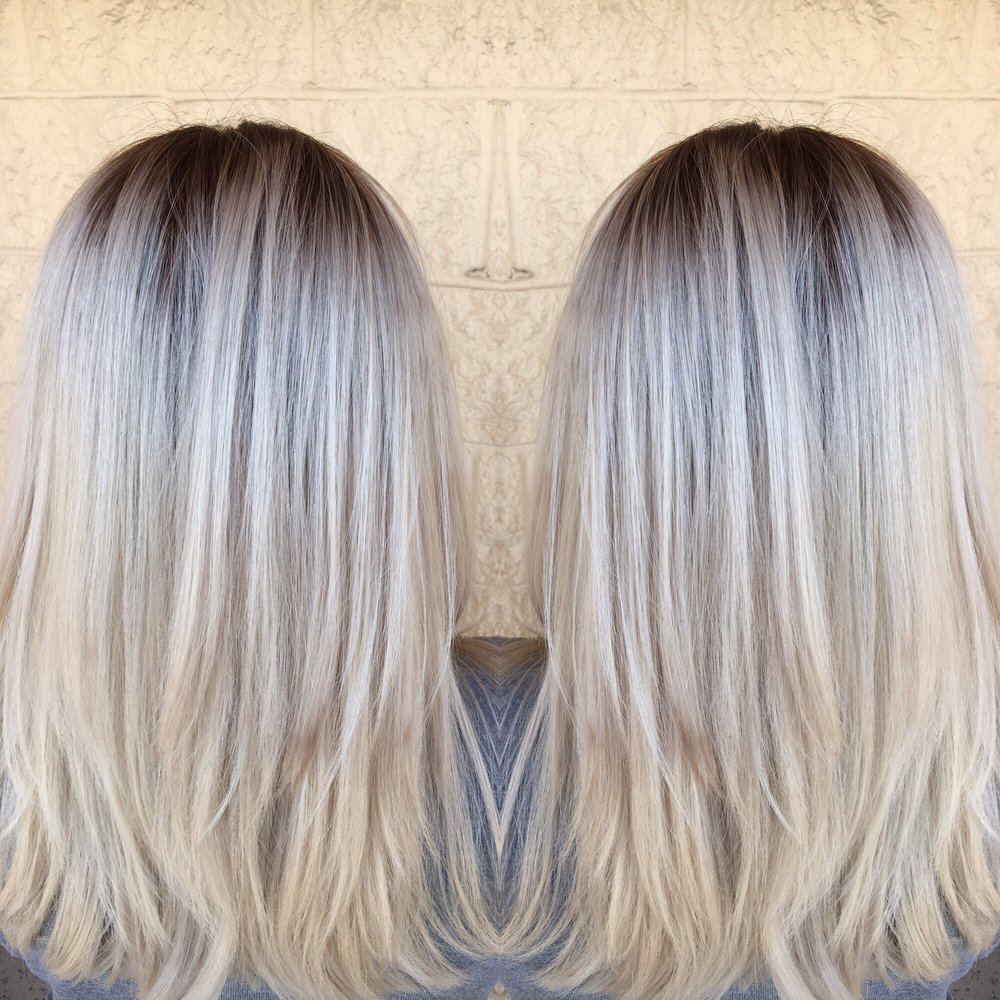 Bailey's Hair Design Logo