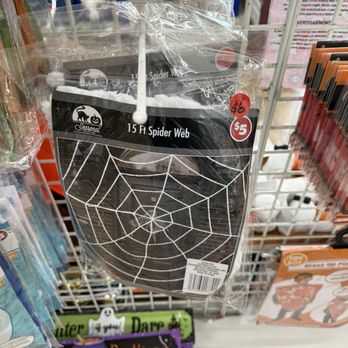 Dollar Tree - Adding an extra buck to already overpriced junk - Discount Store Near Me - Delray Beach, Florida