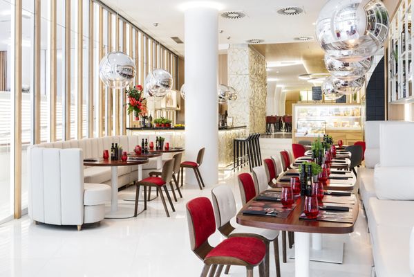 Hotel NH Collection Barcelona Gran Hotel Calderón by null