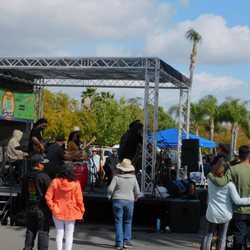 Rolando's Great bands that had come to play at the street fair the mix of food and the great time .