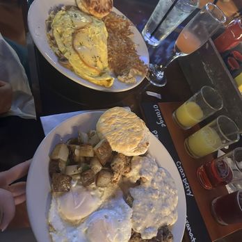 Whiskey Kitchen - Make your own omelet and the chicken fried steak. Also the mimosa flight! - Bars Near Me - Mt Dora, Florida
