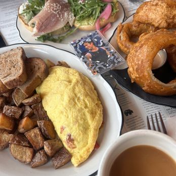 Phoenicia Diner - Diners Near Me - Phoenicia, New York
