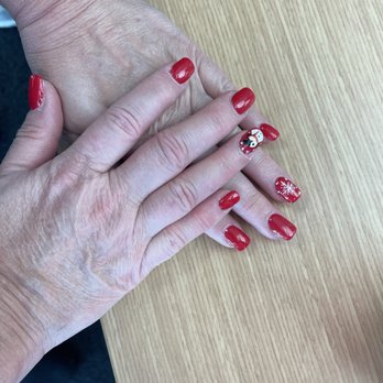 CHI CHI'S NAIL & SPA - Updated June 2026 - 15 Reviews - 5625 Seven