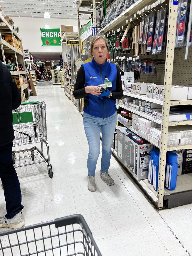 MENARDS Updated October 2024 17 Photos & 38 Reviews 6401 Grand