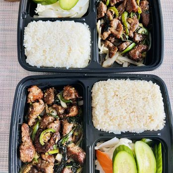 Hong Coffee & Bakery - Stir Fried Filet Mignon with White Rice - Cantonese Near Me - Monterey Park, California Hong Coffee & Bakery - Stir Fried Filet Mignon with White Rice - Cantonese Near Me - Monterey Park, California