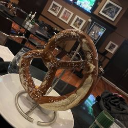 Legends Sports Bar & Grill - Pretzel