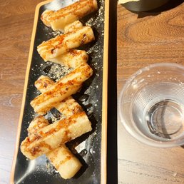 Housemade Black Sugar Fried Rice Cake 手工红糖糍粑