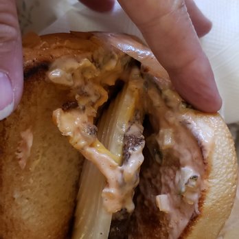 In-N-Out Burger - Burgers Near Me - Oxnard, California