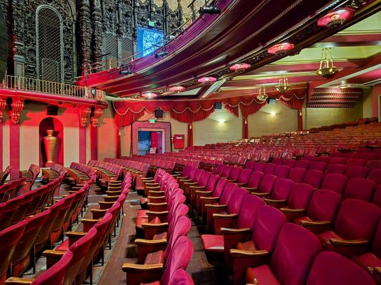 Million Dollar Theater by null