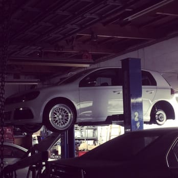 R1 Motor - ray installing neuspeed sway bar. - Auto Repair Near Me - San Gabriel, California R1 Motor - ray installing neuspeed sway bar. - Auto Repair Near Me - San Gabriel, California