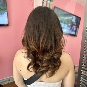 Marianas Dry Bar - This was a test blowout I did a week before and loved it so booked my bridal hair here too - Hair Salons Near Me - Los Angeles, California