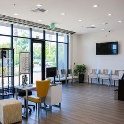 Optometrics of Chatsworth - Reception area