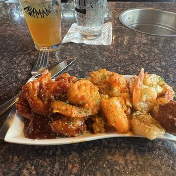 Hyman's Seafood - Shrimp sampler appetizer - Seafood Near Me - Charleston, South Carolina