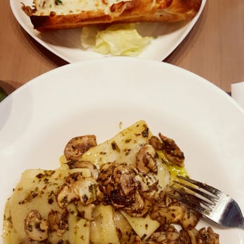 Jz's Pizza - Braised beef ravioli, steak and cheese sandwich - Pizza Near Me - Toronto, Ontario Jz's Pizza - Braised beef ravioli, steak and cheese sandwich - Pizza Near Me - Toronto, Ontario