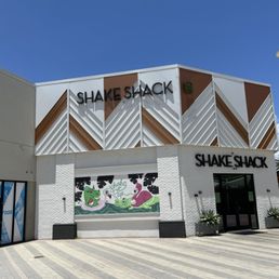 the exterior of shake shack the exterior of shake shack