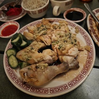 Kelang - Hainan chicken - Salad Near Me - Brooklyn, New York