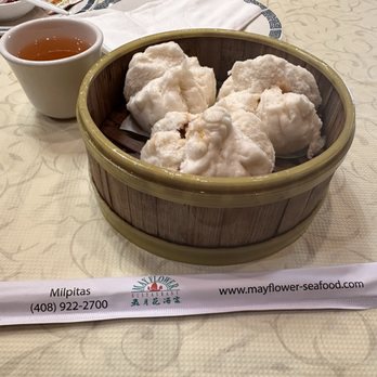 Mayflower Restaurant - Baked BBQ Pork Bun Lunch - Chinese Near Me - Milpitas, California Mayflower Restaurant - Baked BBQ Pork Bun Lunch - Chinese Near Me - Milpitas, California