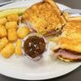 Eggs Up Grill