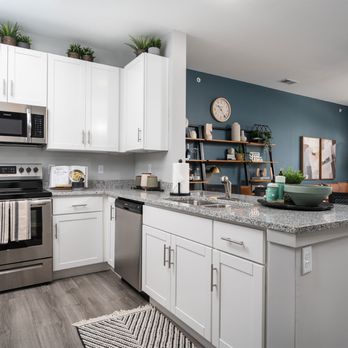 Echo Ridge - Village Green - Apartments Near Me - Middletown, Ohio Echo Ridge - Village Green - Apartments Near Me - Middletown, Ohio