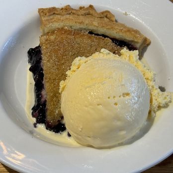 Side Street Cafe - Blueberry ice cream - American Near Me - Bar Harbor, Maine Side Street Cafe - Blueberry ice cream - American Near Me - Bar Harbor, Maine