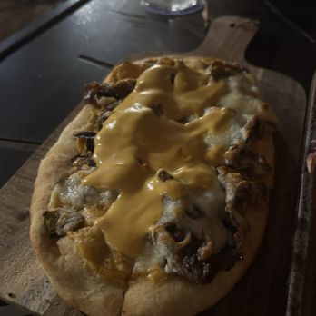 Taps & Apps - Philly cheesesteak flatbread - New American Near Me - Mililani, Hawaii