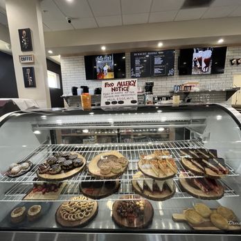 Billy Roys Burger - Desserts - Burgers Near Me - Fremont, California Billy Roys Burger - Desserts - Burgers Near Me - Fremont, California