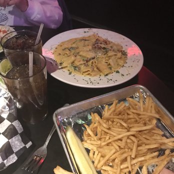 Roper's Regal Beagle - Rigatoni Verona - Sports Bars Near Me - Godfrey, Illinois Roper's Regal Beagle - Rigatoni Verona - Sports Bars Near Me - Godfrey, Illinois