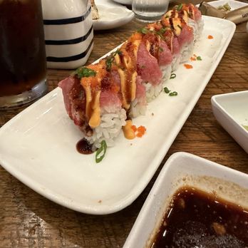 Chubby Sushi & Ramen - Brea Roll - Sushi Bars Near Me - Brea, California