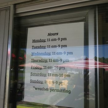 Hadley Scoop at the Silos - New extended hours this year! - Ice Cream & Frozen Yogurt Near Me - Hadley, Massachusetts