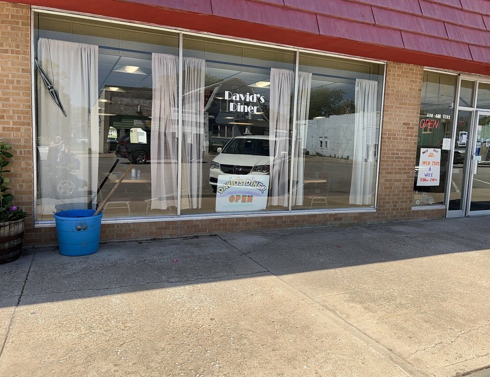 DAVID’S DINER Updated 2024 13 Photos 203 W 5th Ave, Belle Plaine