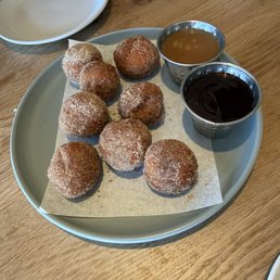 Beignet Beignet