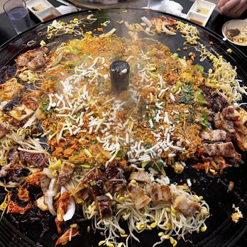 Tong Sam Gyup Goo Yi - Fried rice - Korean Near Me - Flushing, New York