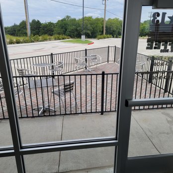 5013 Coffee - Looking out at the customer patio section. - Coffee & Tea Near Me - Heath, Texas