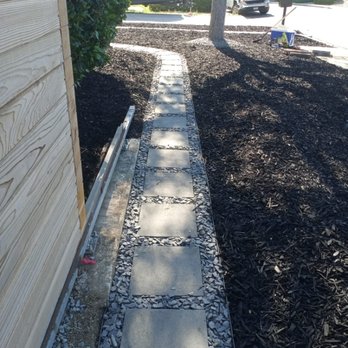 Hernandez Landscaping - Step stones - Landscaping Near Me - Pittsburg, California Hernandez Landscaping - Step stones - Landscaping Near Me - Pittsburg, California