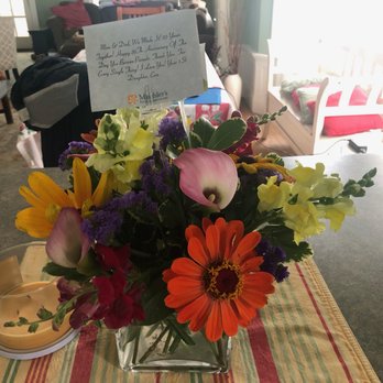 Mischler's Florist - Beautiful flowers and note! They look the same as they did when they were delivered two weeks ago. - Nurseries & Gardening Near Me - Williamsville, New York Mischler's Florist - Beautiful flowers and note! They look the same as they did when they were delivered two weeks ago. - Nurseries & Gardening Near Me - Williamsville, New York