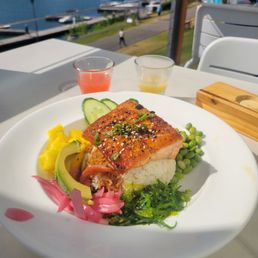 Salmon teriyaki and cocktails flight.